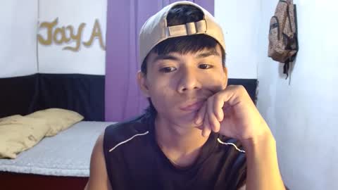 Snapshot of pinoymonstercock_xx chatting on December 4, 2024, 10:46 am WIN WIN JAY AR online show from December 4, 2024, 10:46 am