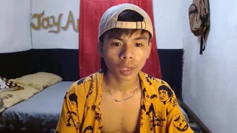 Snapshot of pinoymonstercock_xx chatting on January 2, 2025, 7:01 am WIN WIN JAY AR online show from January 2, 2025, 7:01 am