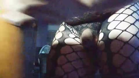 pio7119444 online show from October 18, 2025, 2:14 am