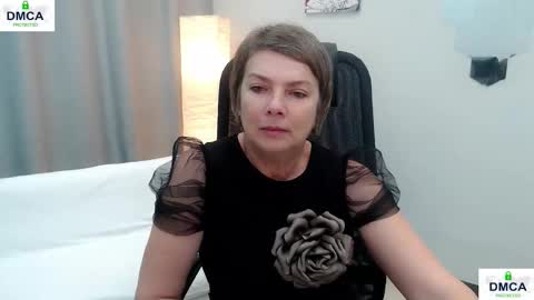 Snapshot of pion_s chatting on December 18, 2025, 5:57 am Bella online show from December 18, 2025, 5:57 am