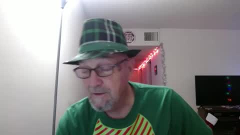 Snapshot of pipewizard chatting on December 11, 2024, 12:33 am pipewizard online show from December 11, 2024, 12:33 am