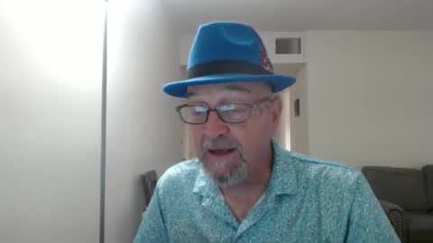 Snapshot of pipewizard chatting on September 17, 2025, 11:17 pm pipewizard online show from September 17, 2025, 11:17 pm