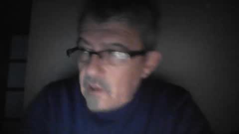 pipi2704 online show from January 12, 2025, 3:25 pm