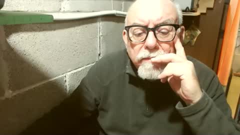 pippetta1 online show from November 24, 2025, 8:58 am