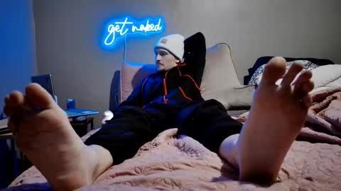 pippylongdickin online show from December 14, 2025, 2:44 pm