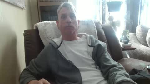 Snapshot of pirate334 chatting on January 4, 2025, 7:02 pm pirate334 online show from January 4, 2025, 7:02 pm