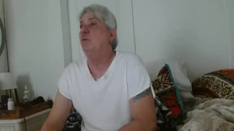 Snapshot of pirate334 chatting on April 18, 2026, 5:50 pm pirate334 online show from April 18, 2026, 5:50 pm