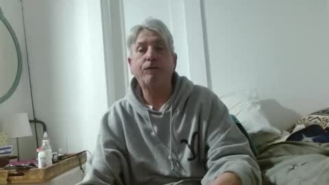 Snapshot of pirate334 chatting on April 20, 2026, 12:57 am pirate334 online show from April 20, 2026, 12:57 am