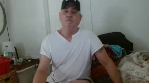 Snapshot of pirate334 chatting on May 16, 2026, 3:55 pm pirate334 online show from May 16, 2026, 3:55 pm