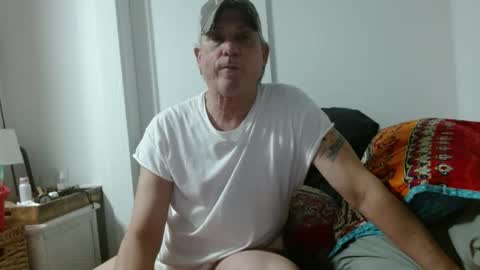Snapshot of pirate334 chatting on May 18, 2026, 5:46 am pirate334 online show from May 18, 2026, 5:46 am
