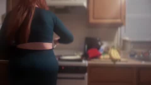 Snapshot of pirdybirdyxo chatting on February 22, 2025, 11:24 pm pirdybirdyxo online show from February 22, 2025, 11:24 pm