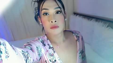 Ari online show from September 13, 2025, 10:48 am