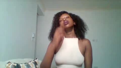 Majesty online show from November 10, 2025, 3:27 am