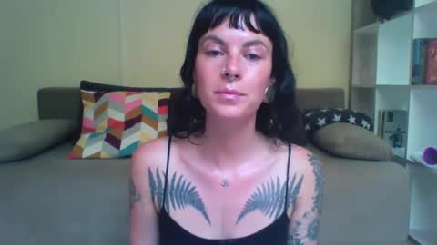 Snapshot of pixiecatfairy chatting on October 7, 2025, 11:07 am pixiecatfairy online show from October 7, 2025, 11:07 am