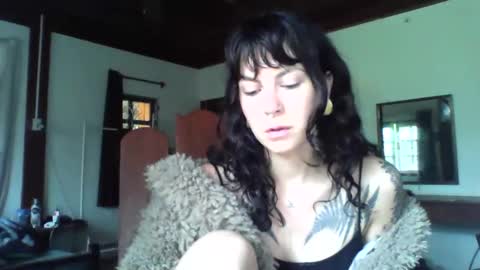 pixiecatfairy online show from November 25, 2025, 1:38 am