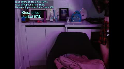 pixiehole4u online show from October 22, 2025, 11:26 pm