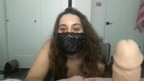 pixiemodelinc online show from December 13, 2024, 6:05 pm