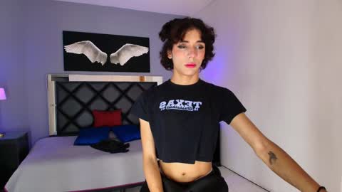 Snapshot of pixy_20 chatting on February 5, 2025, 1:47 am cris online show from February 5, 2025, 1:47 am