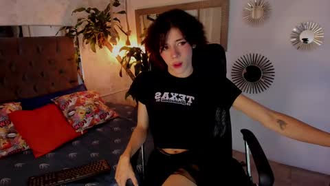 Snapshot of pixy_20 chatting on February 9, 2025, 11:15 pm cris online show from February 9, 2025, 11:15 pm