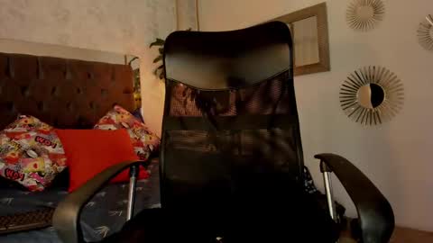Snapshot of pixy_20 chatting on February 22, 2025, 7:34 am cris online show from February 22, 2025, 7:34 am