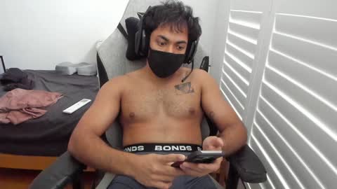 Snapshot of pjsthegamer1 chatting on December 9, 2024, 6:55 am patty online show from December 9, 2024, 6:55 am