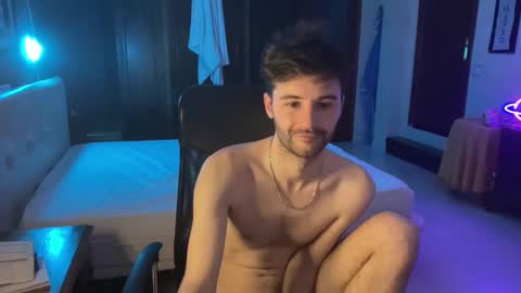 placebo14 online show from February 2, 2025, 5:10 am