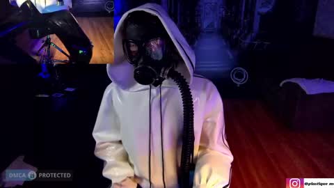 plasticme online show from April 24, 2026, 5:37 pm