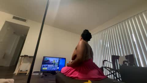 Snapshot of platinumbooty69 chatting on September 22, 2025, 12:51 pm platinumbooty69 online show from September 22, 2025, 12:51 pm