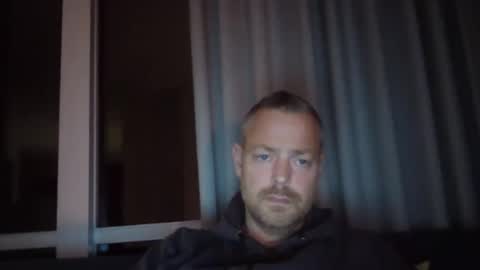 Snapshot of platugle chatting on November 3, 2025, 8:21 pm platugle online show from November 3, 2025, 8:21 pm