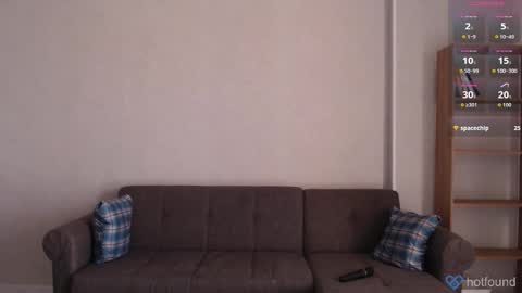 Snapshot of play_me_softly chatting on November 9, 2025, 8:45 am play_me_softly online show from November 9, 2025, 8:45 am