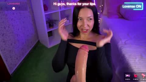 Lora online show from October 12, 2025, 2:49 pm