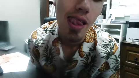 Snapshot of playboyspade333 chatting on December 10, 2024, 7:43 pm Playboy Spade online show from December 10, 2024, 7:43 pm