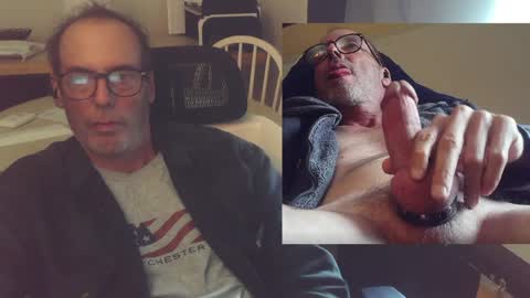 Snapshot of playfuljoy chatting on May 24, 2026, 3:39 pm StudMan online show from May 24, 2026, 3:39 pm
