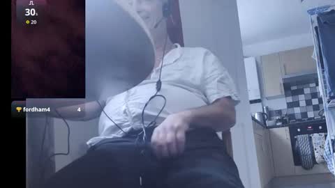 Play Me online show from November 7, 2025, 12:27 pm