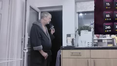 Play Me online show from November 27, 2025, 6:04 am