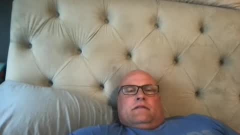 Snapshot of playtime2020 chatting on October 3, 2025, 3:31 pm playtime2020 online show from October 3, 2025, 3:31 pm