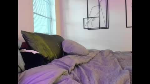 PlaywithPetra online show from November 11, 2025, 11:16 pm