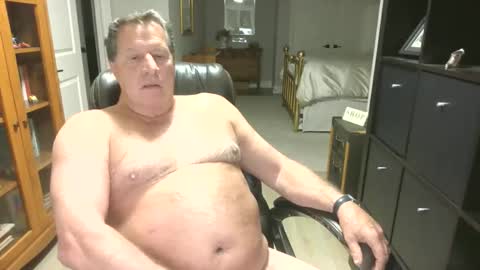 Snapshot of pleeeezeher chatting on May 15, 2026, 3:13 am pleeeezeher online show from May 15, 2026, 3:13 am