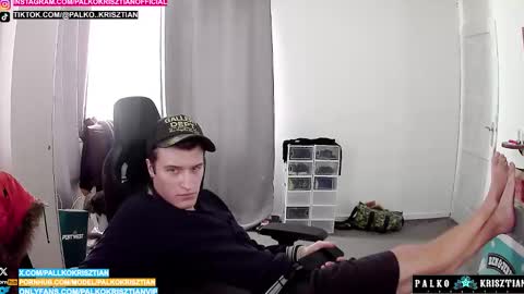 plkrisztian online show from February 3, 2026, 12:43 pm