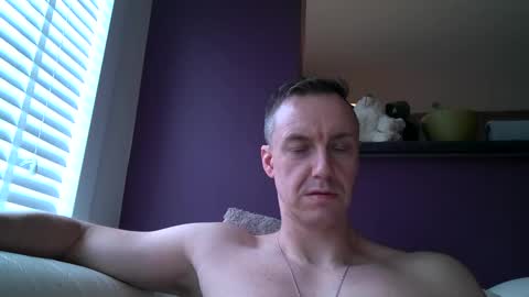 Snapshot of ploki2000 chatting on January 19, 2025, 1:55 pm Kevin online show from January 19, 2025, 1:55 pm