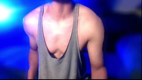 StraightPlush online show from September 20, 2025, 5:08 am