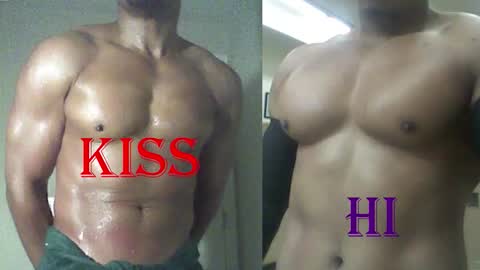 StraightPlush online show from March 19, 2026, 10:08 am