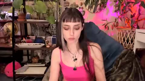 Goddess Pluto online show from January 7, 2025, 11:35 pm