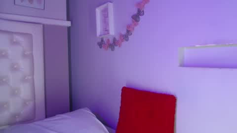 Pocahontas online show from September 16, 2025, 1:12 pm