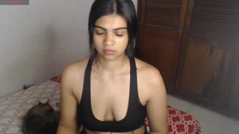 Snapshot of pocahontas_princess__ chatting on May 5, 2026, 2:41 am Pocahontas online show from May 5, 2026, 2:41 am