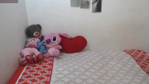 Snapshot of pocahontas_princess__ chatting on May 5, 2026, 2:58 pm Pocahontas online show from May 5, 2026, 2:58 pm