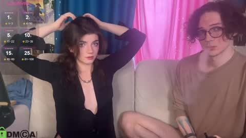 Snapshot of pocket_lovers chatting on March 5, 2025, 9:49 am Cute Sofia and Handsome Richy online show from March 5, 2025, 9:49 am