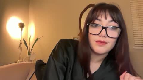 Snapshot of pocketnikki chatting on February 17, 2025, 1:36 am pocketnikki online show from February 17, 2025, 1:36 am