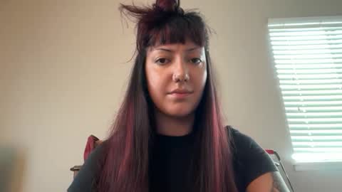 Snapshot of pocketnikki chatting on May 21, 2026, 10:28 pm pocketnikki online show from May 21, 2026, 10:28 pm