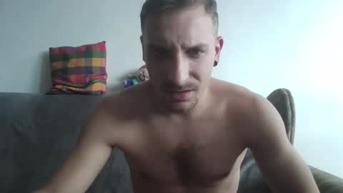 Snapshot of pohromis chatting on October 13, 2025, 12:38 pm Pohroma online show from October 13, 2025, 12:38 pm